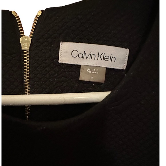 Calvin Klein Short Sleeve MIDI Dress Size 6 - Picture 3 of 5